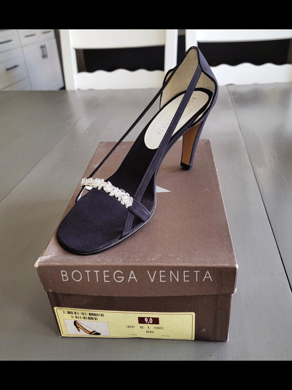 NWT Bottega Veneta Vintage Black Satin Fenice Crystal Pumps Heels Sz 9